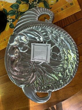 Gloria’s Large Aluminum Serving Bowl with Card NWOT